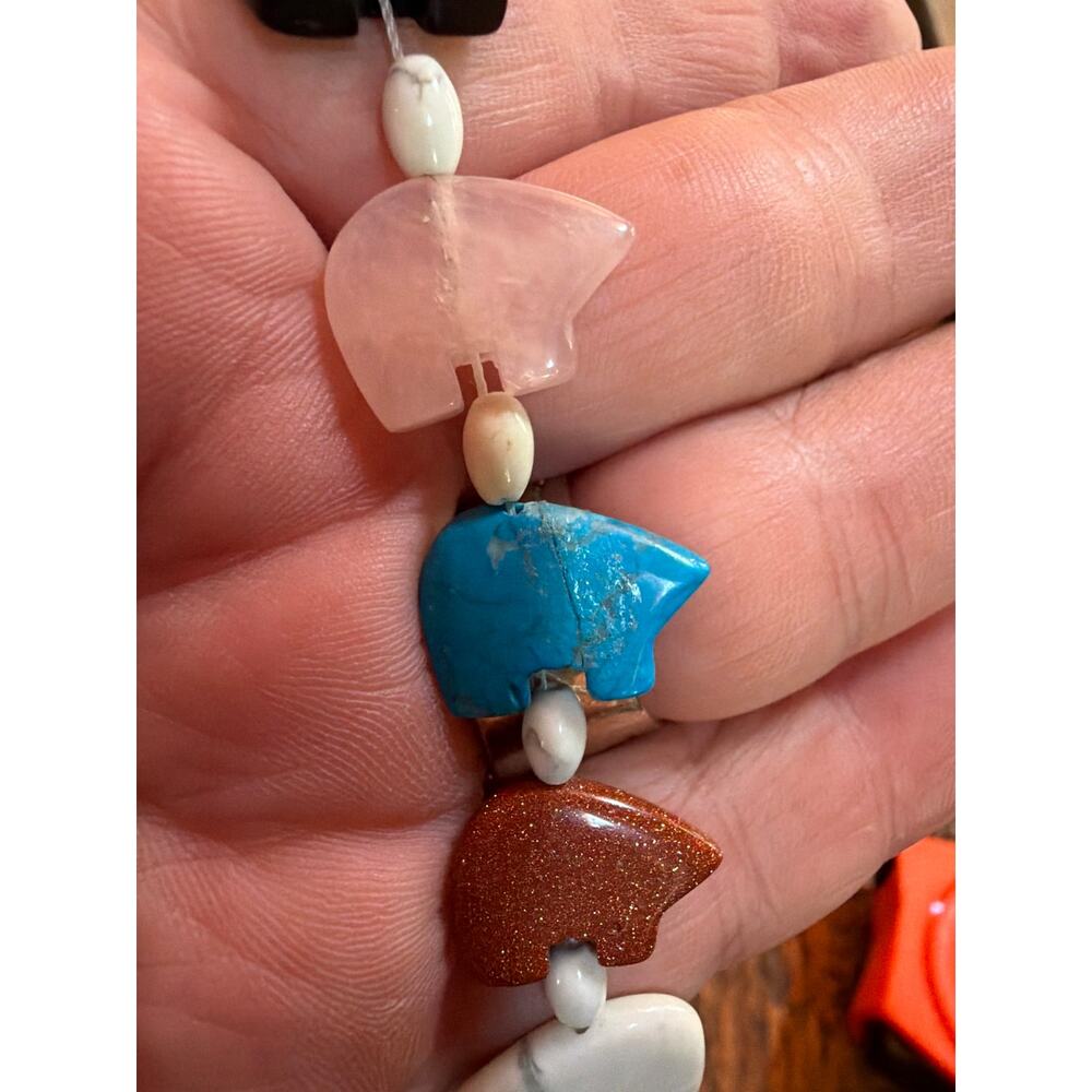 Vintage Zuni Style Bear Necklace - Picture 4 of 4